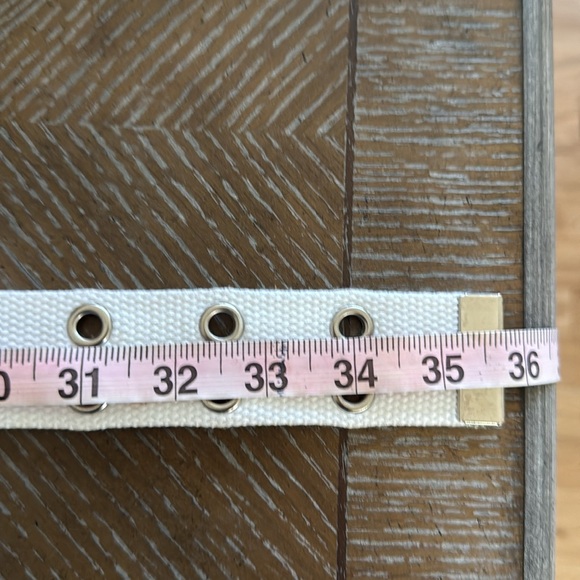 3 White Belts - Picture 4 of 9